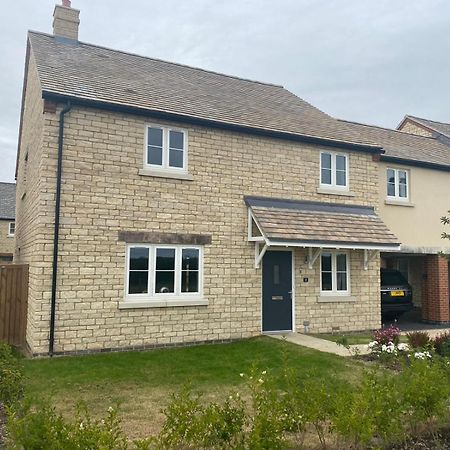 4 Freelands Gate, Witney, Oxfordshire 빌라 외부 사진
