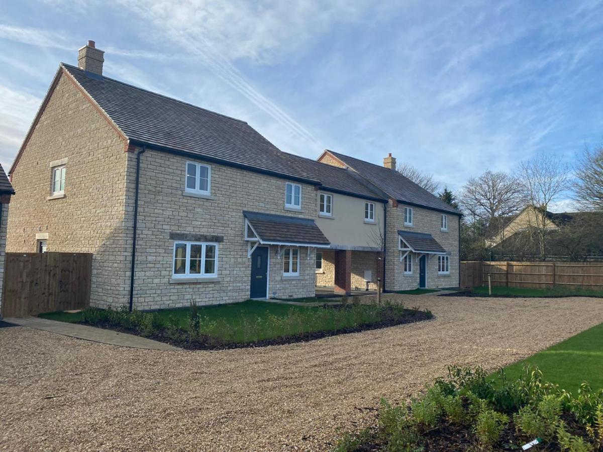 4 Freelands Gate, Witney, Oxfordshire 빌라 외부 사진