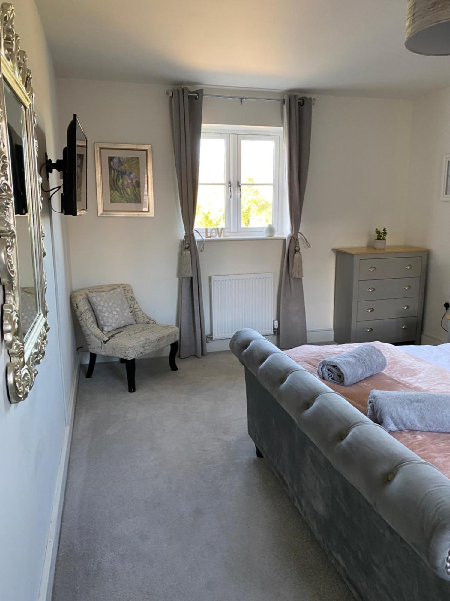 4 Freelands Gate, Witney, Oxfordshire 빌라 외부 사진